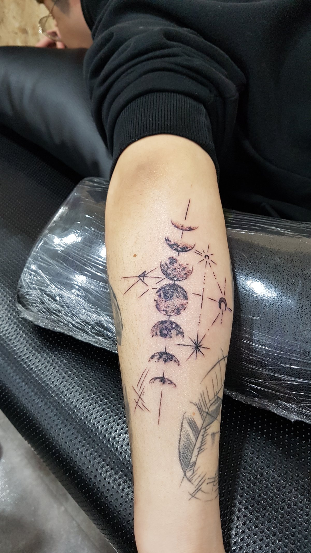 건대타투 포트폴리오 - 달의 위상 타투, 삶의 변화를 새기는 마이진 타투샵 포트폴리오