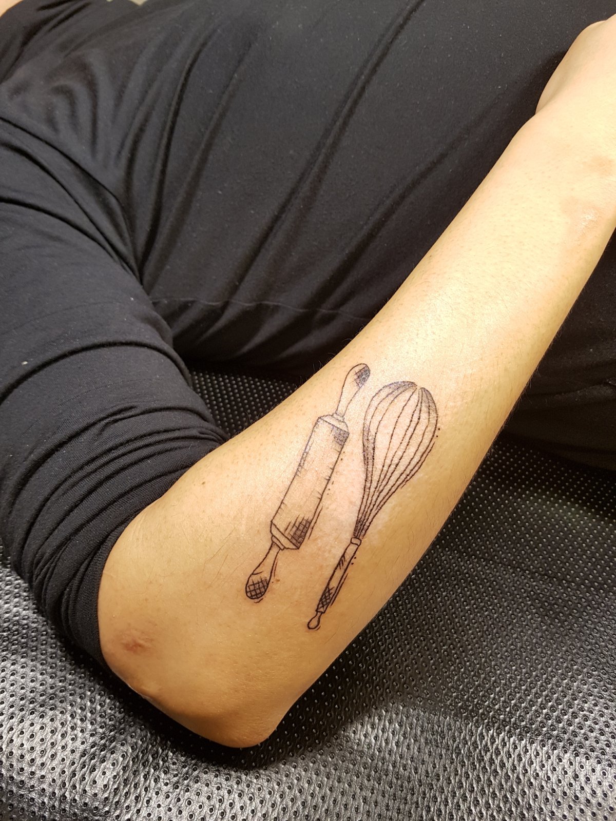 건대타투 포트폴리오 - "나만의 이야기를 새기다 – 발목부터 팔까지, 진심이 담긴 타투 작업기"